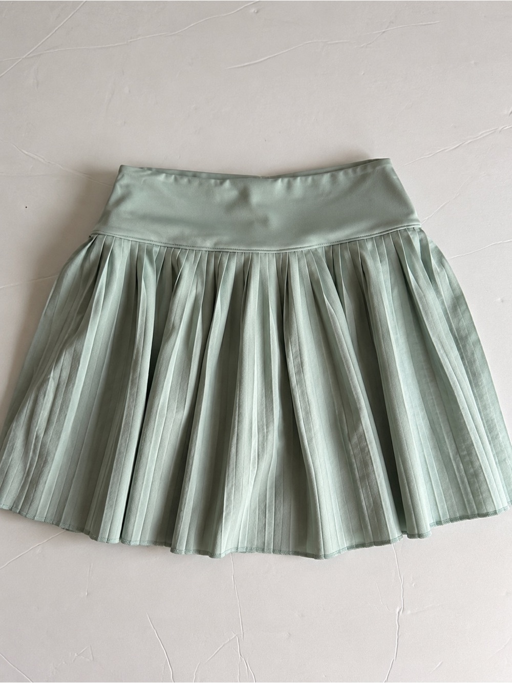 Gilly Hicks Mint Green Pleated Skater Skirt - Picture 2 of 6
